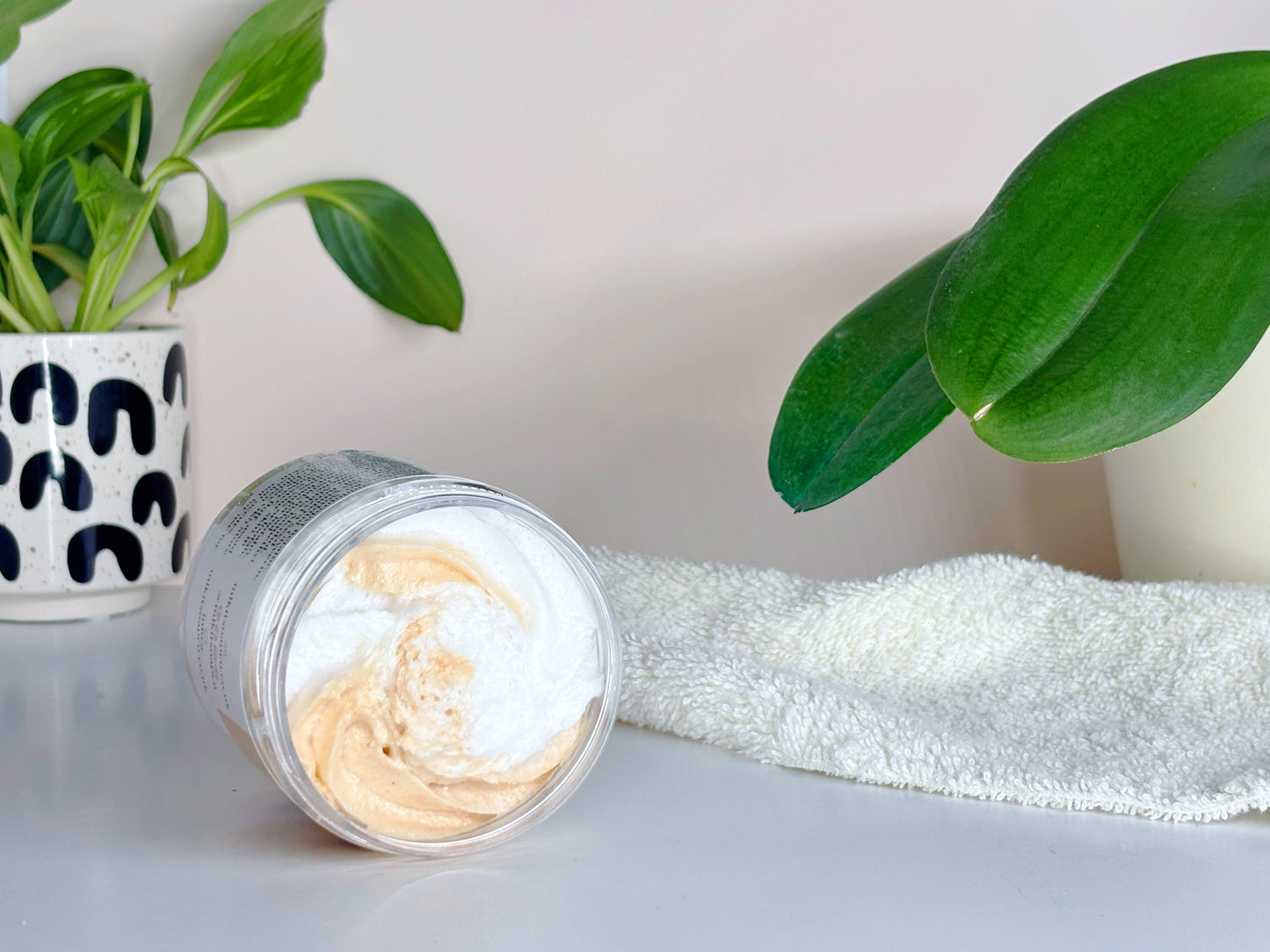 Spiced Pepper and Wood Shower Fluff