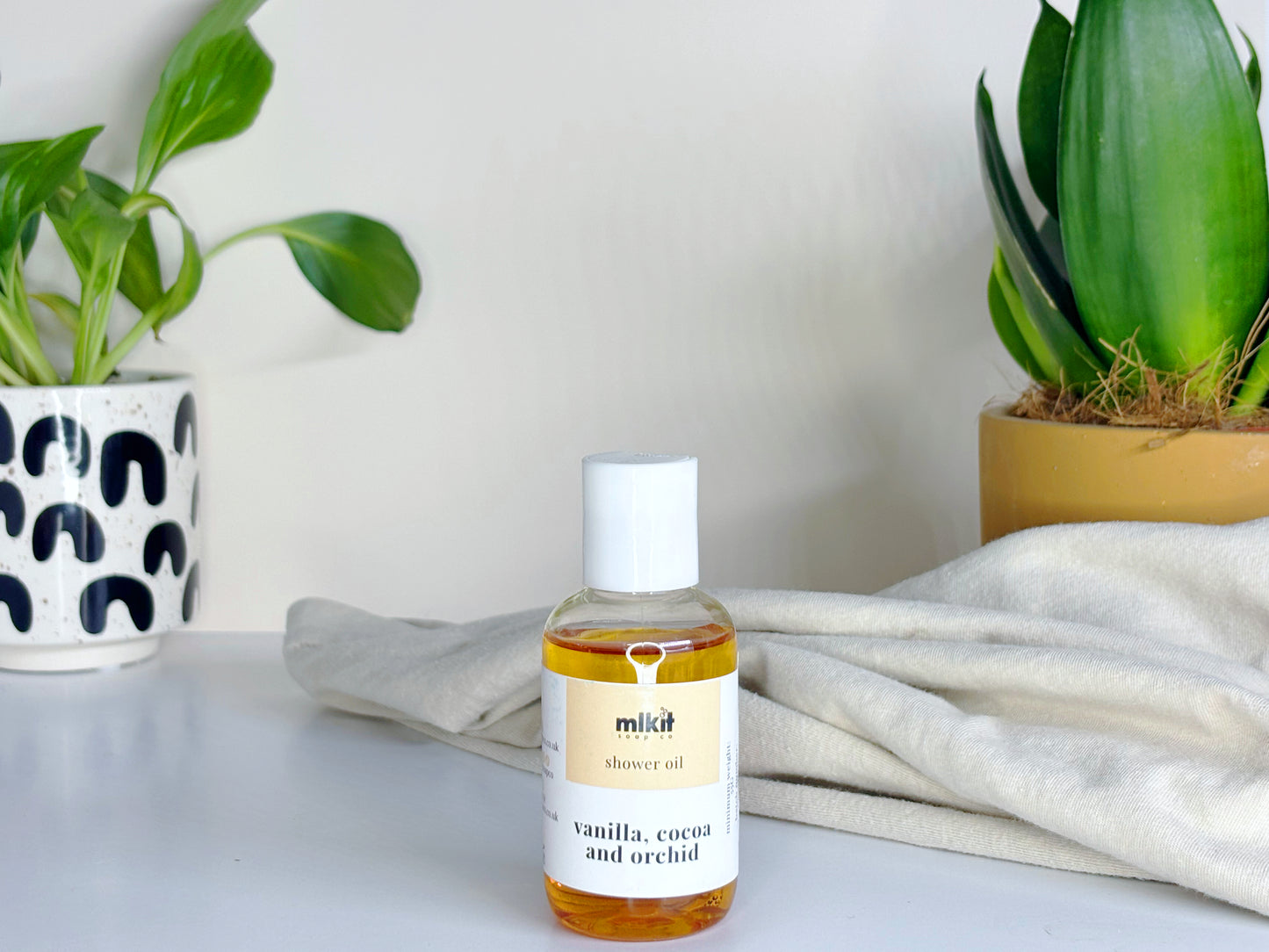 Vanilla, Cocoa and Orchid Shower Oil