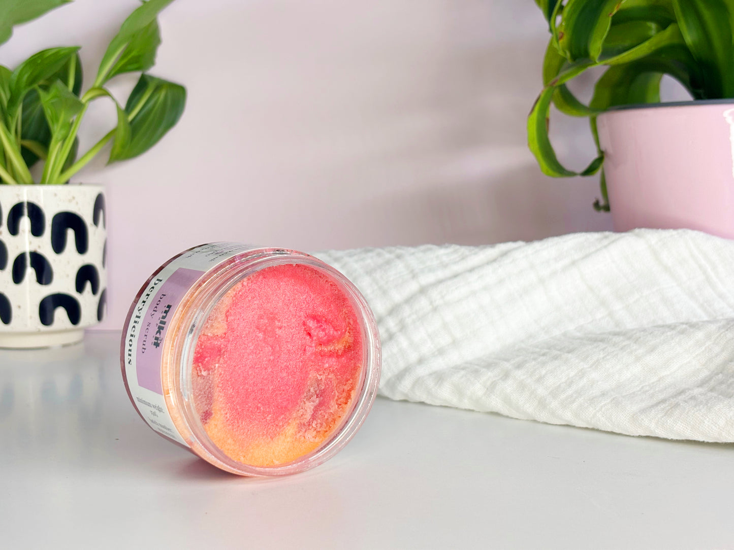Berrylicious Body Scrub