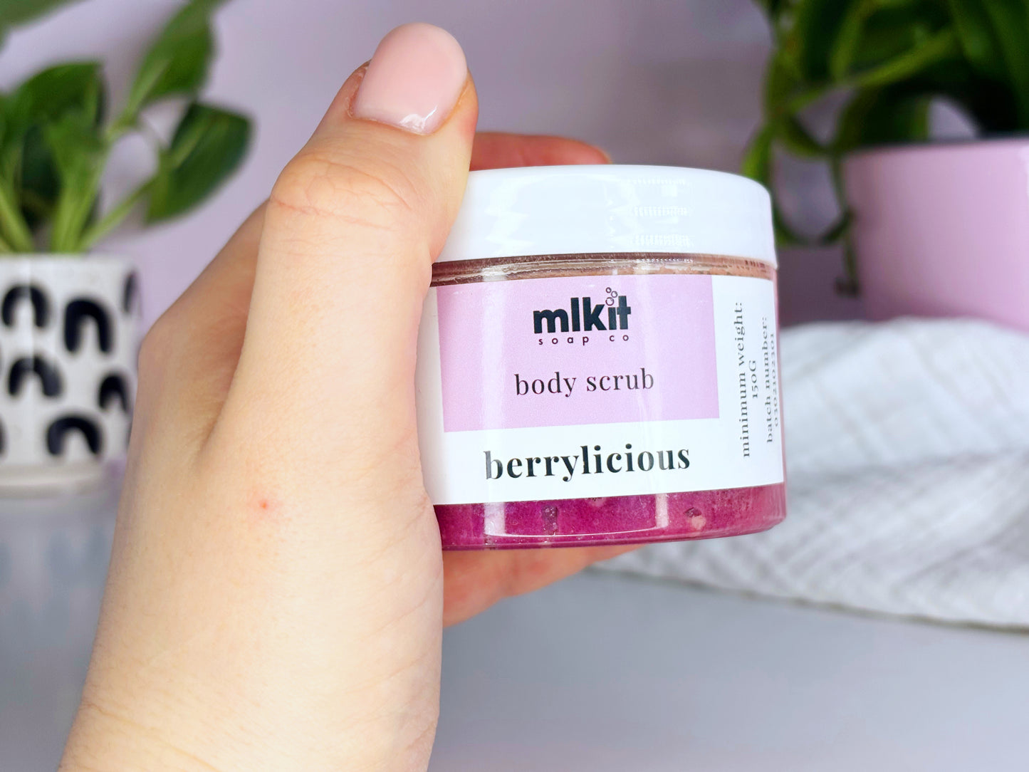 Berrylicious Body Scrub